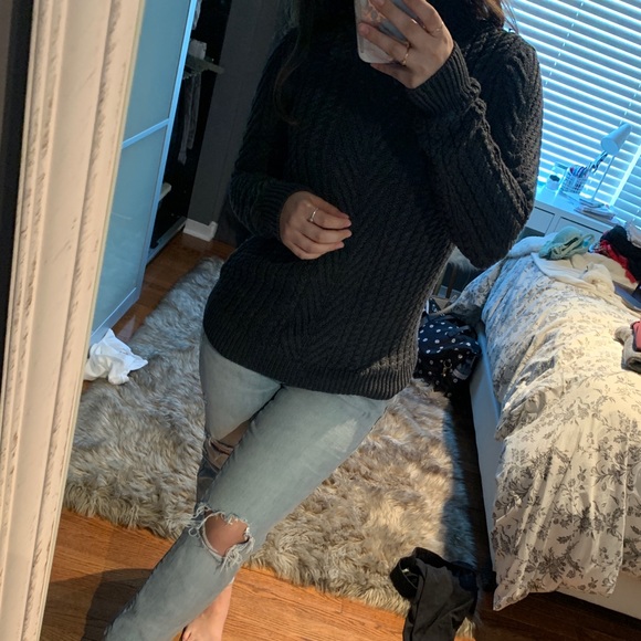 Knit sweater/turtleneck - Picture 2 of 4